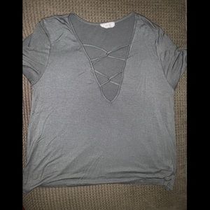 Aran’s Den Shirt Size Medium